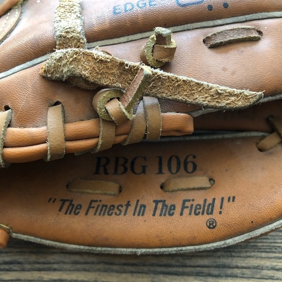 Rawlings kids  glove RB 106 10” - Picture 6 of 6